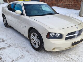 2005 Dodge Charger VI (LX), бежевый, 1300000 рублей, вид 3