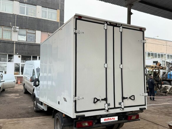 2017 Ford Transit, белый, 1550000 рублей - вид 4