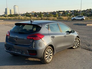 2017 Kia Ceed II Рестайлинг, синий, 1165000 рублей, вид 4