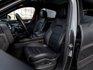 2024 Porsche Cayenne Coupé III Рестайлинг, серый, 11907124 рублей, вид 4