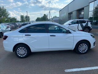 2024 Lada (ВАЗ) Vesta I Рестайлинг (NG), белый, 1140000 рублей, вид 5
