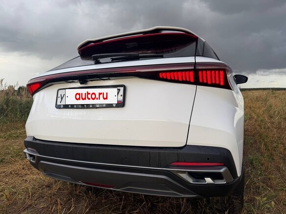 2022 Omoda C5 I, белый, 1750000 рублей - вид 7