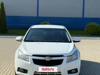 2011 Chevrolet Cruze I, белый, 699999 рублей, вид 4
