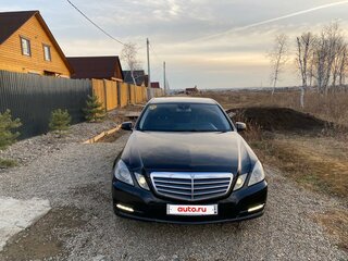 2011 Mercedes-Benz E-Класс 200 7G-Tronic IV (W212, S212, C207), чёрный, 1400000 рублей, вид 1