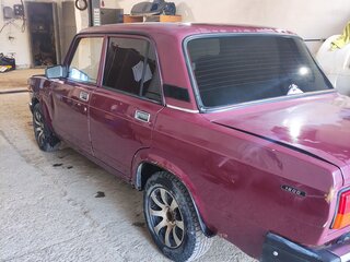 2004 Lada (ВАЗ) 2107, пурпурный, 170000 рублей, вид 4