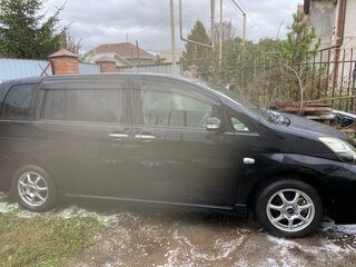 2013 Toyota ISis I Рестайлинг, чёрный, 1580000 рублей, вид 2