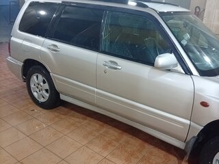 1999 Subaru Forester I, серый, 750000 рублей, вид 4