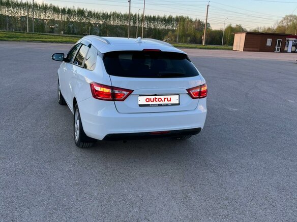2017 Lada (ВАЗ) Vesta SW I, белый, 800000 рублей - вид 13