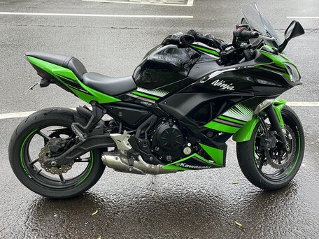 2017 Kawasaki Ninja 650, зелёный, 715000 рублей, вид 2