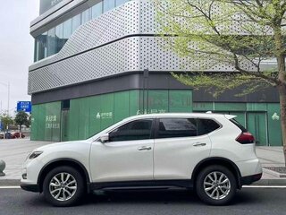 2023 Nissan X-Trail III Рестайлинг, белый, 2260000 рублей, вид 5