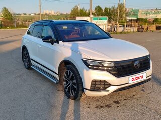 2019 Volkswagen Touareg III, белый, 5550000 рублей, вид 1