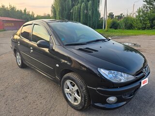 2007 Peugeot 206, чёрный, 185000 рублей, вид 2