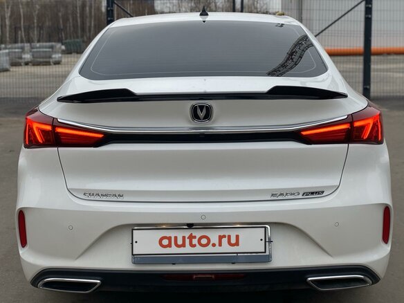 2023 Changan Eado Plus I, белый, 2100000 рублей - вид 5