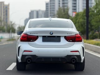 2022 BMW 1 серии 120i III (F52) Рестайлинг, белый, 1792000 рублей, вид 5