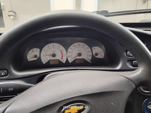 2006 Chevrolet Niva I, серебристый - вид 6