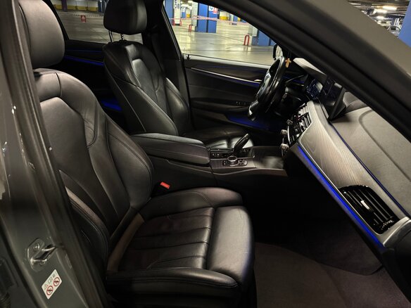 2022 BMW 5 серии 520d xDrive VII (G30/G31/G38) Рестайлинг, серый, 4400000 рублей - вид 18