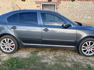 2011 Skoda Octavia DSG7 II (A5) Рестайлинг, серый, 780000 рублей, вид 2