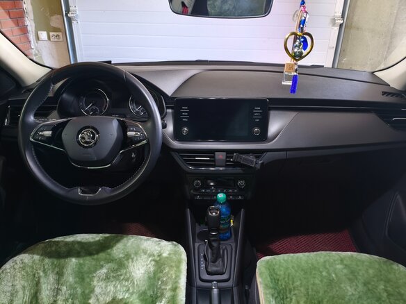 2021 Skoda Rapid II, красный, 2200000 рублей - вид 6