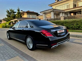2018 Mercedes-Benz Maybach S-Класс 450 I (X222) Рестайлинг, чёрный, 4590000 рублей, вид 4