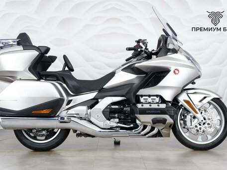 2024 Honda GL 1800 Gold Wing, серебристый, 3177000 рублей, вид 1