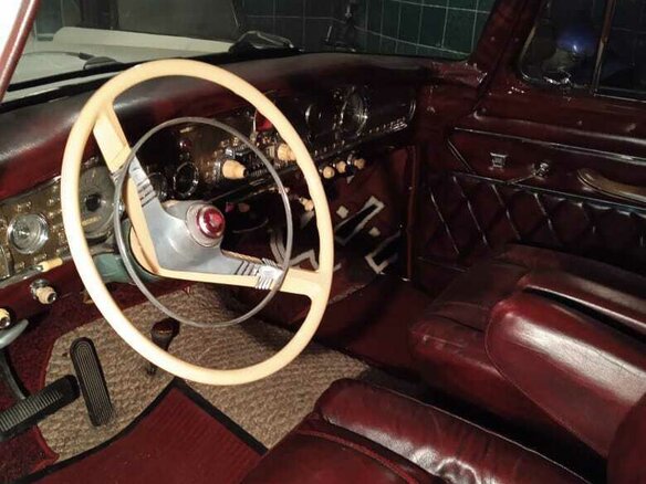 1959 ГАЗ 13 «Чайка», белый, 50000000 рублей - вид 11