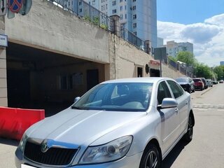 2013 Skoda Octavia II (A5) Рестайлинг, серый, 799000 рублей, вид 1