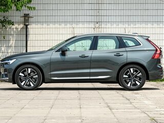 2025 Volvo XC60 II Рестайлинг 2, серый, 5830000 рублей, вид 5