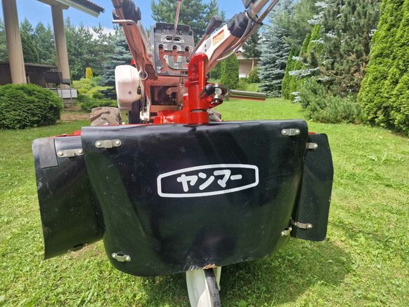 2010 Yanmar F-15, красный, 275000 рублей - вид 8
