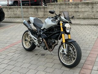 2009 Ducati Monster 1100, серебристый, 593651 рублей, вид 3