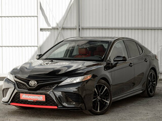 2018 Toyota Camry US Market VIII (XV70), чёрный, 2740000 рублей, вид 1