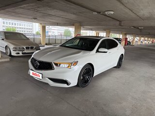 2017 Acura TLX I Рестайлинг, белый, 1690000 рублей, вид 1