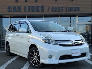 2017 Toyota ISis I Рестайлинг, белый, 1520000 рублей, вид 1