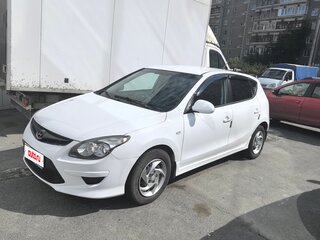 2011 Hyundai i30 I Рестайлинг, белый, 529000 рублей, вид 1