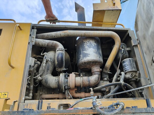 2011 Caterpillar 140, жёлтый, 5800000 рублей - вид 8