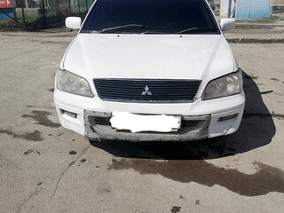 2000 Mitsubishi Lancer Cedia IX, белый, 330000 рублей, вид 1