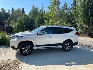 2018 Mitsubishi Pajero Sport III, белый, 3000000 рублей, вид 2