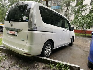2013 Nissan Serena IV (C26), белый, 1450000 рублей, вид 3
