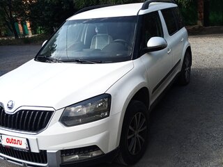 2015 Skoda Yeti I Рестайлинг, белый, 1380000 рублей, вид 1