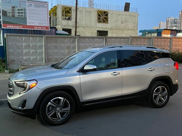 2020 GMC Terrain II, серебристый, 2200000 рублей - вид 12