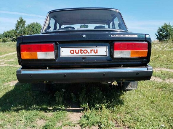 2010 Lada (ВАЗ) 2107, зелёный, 800000 рублей - вид 5