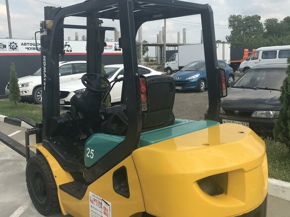 2008 Komatsu FG, зелёный, 700000 рублей