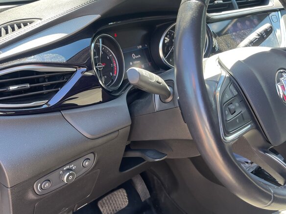2019 Buick Encore GX I, белый, 3000000 рублей - вид 11