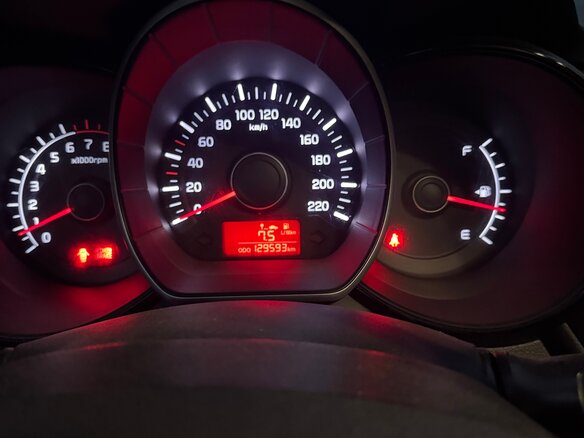 2013 Kia Rio III, красный, 550000 рублей - вид 14