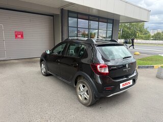 2017 Renault Sandero Stepway II, чёрный, 1200000 рублей, вид 4