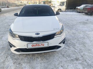 2019 Kia Optima IV Рестайлинг, белый, 2300000 рублей, вид 1