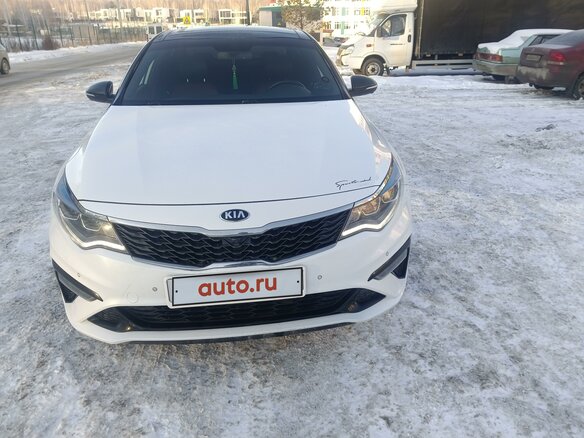 2019 Kia Optima IV Рестайлинг, белый, 2300000 рублей