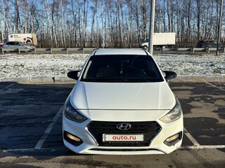 2018 Hyundai Solaris II, белый, 1000000 рублей, вид 3