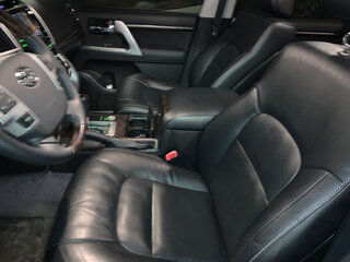 2013 Toyota Land Cruiser 200 Series Рестайлинг 1, чёрный, 16000000 рублей, вид 5