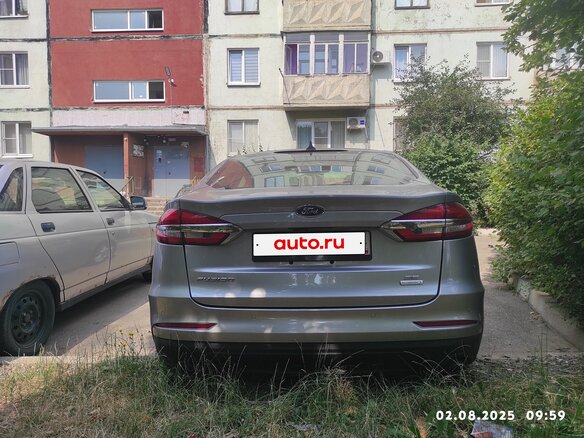 2020 Ford Fusion (North America) II Рестайлинг, серебристый, 1950000 рублей - вид 6