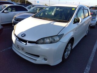 2011 Toyota Wish II, белый, 1520000 рублей, вид 4